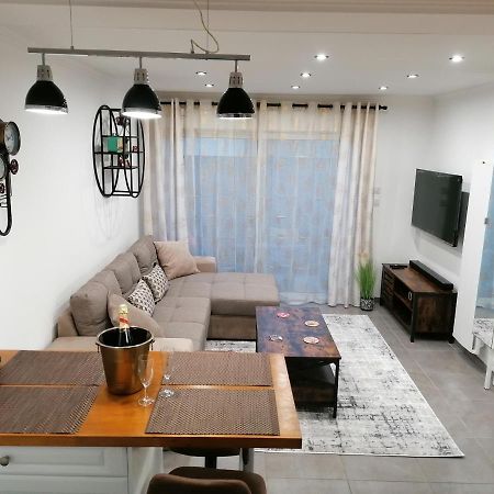 Charmant Appartement T2 Dans Villa Avec En Supplement Spa Exterieur De Mai A Septembre Laveyron Exterior foto
