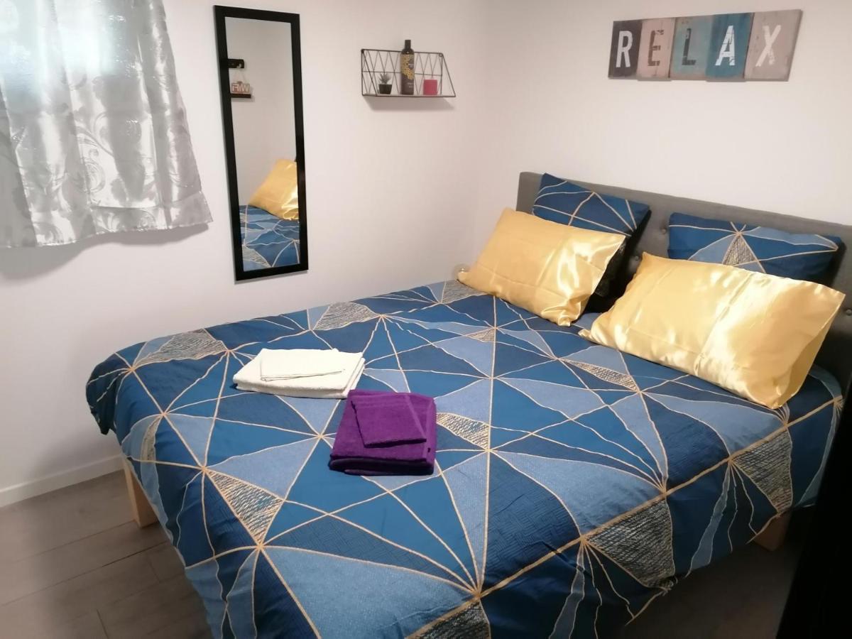 Charmant Appartement T2 Dans Villa Avec En Supplement Spa Exterieur De Mai A Septembre Laveyron Exterior foto