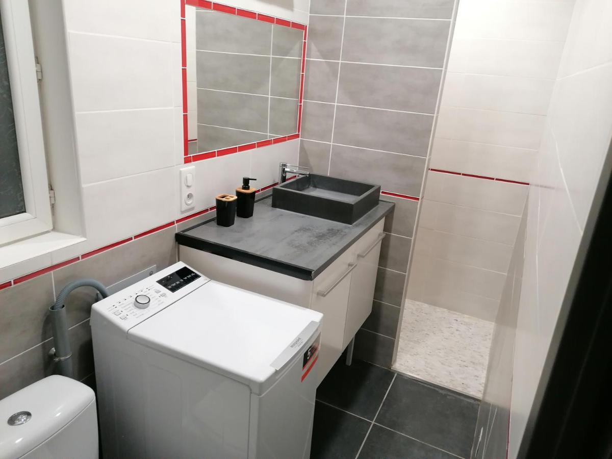 Charmant Appartement T2 Dans Villa Avec En Supplement Spa Exterieur De Mai A Septembre Laveyron Exterior foto
