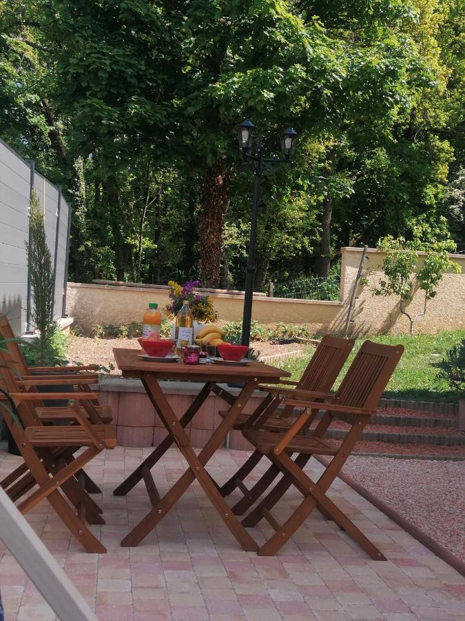 Charmant Appartement T2 Dans Villa Avec En Supplement Spa Exterieur De Mai A Septembre Laveyron Exterior foto